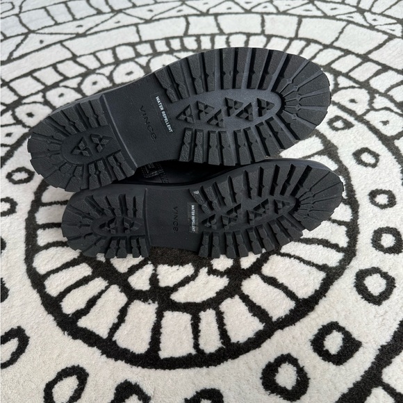 Vince Cabria Lug Boot - size 7.5 / 37.5 - Picture 7 of 8